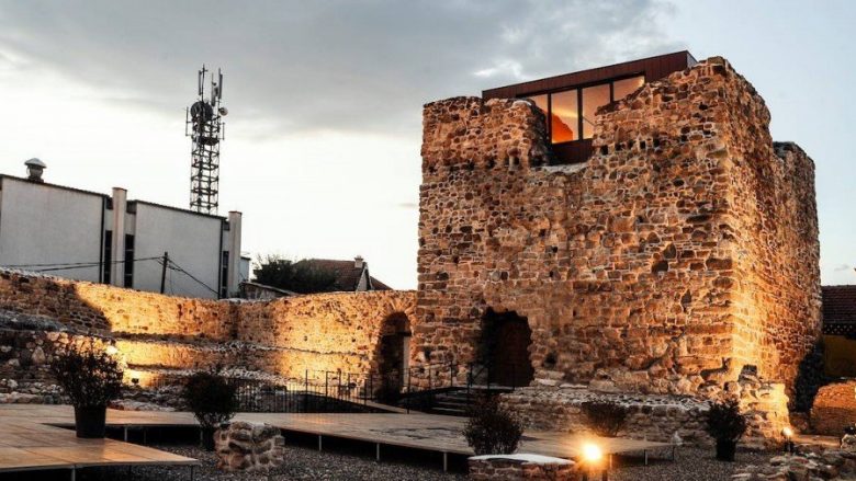 Gërguri: Është e pavërtetë e madhe që Kalaja e Vushtrrisë është shndërruar në restorant