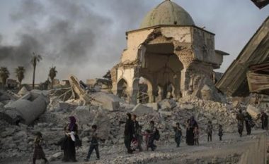 OKB: Rreth 20 mijë civilë të zënë rob në Mosul