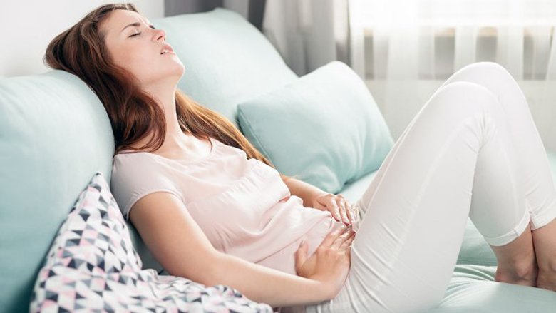 Menstruacionet zbulojnë sa do te jetë e dhembshme lindja