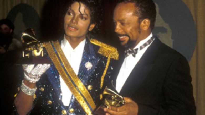 Fondacioni Michael Jacksonit, producentit Quincy Jones i detyrohet 9,4 milionë dollarë