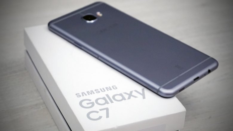 Samsung Galaxy C7 vjen me dy kamera