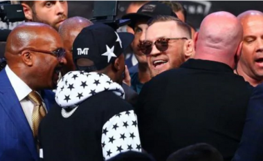 McGregor thotë se është “gjysmë i zi”, fyen Mayweatherin dhe reperin 50 Cent në New York (Foto)