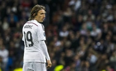 Real Madrid i ndërron numrin e fanellës Luka Modricit (Foto)