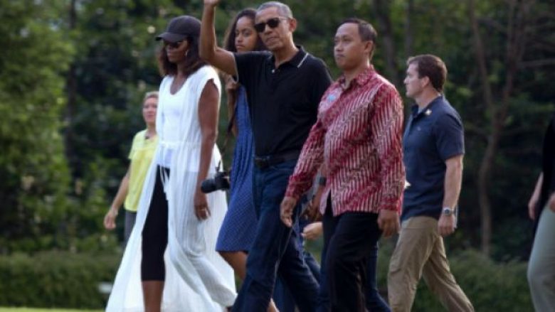 Obama po shijon jetën, kalon pushimet me familje në vendin më tropikal në botë (Foto)