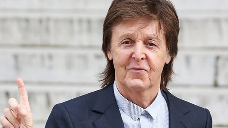 McCartney rrëfen se kishte frike të pinte se harronte