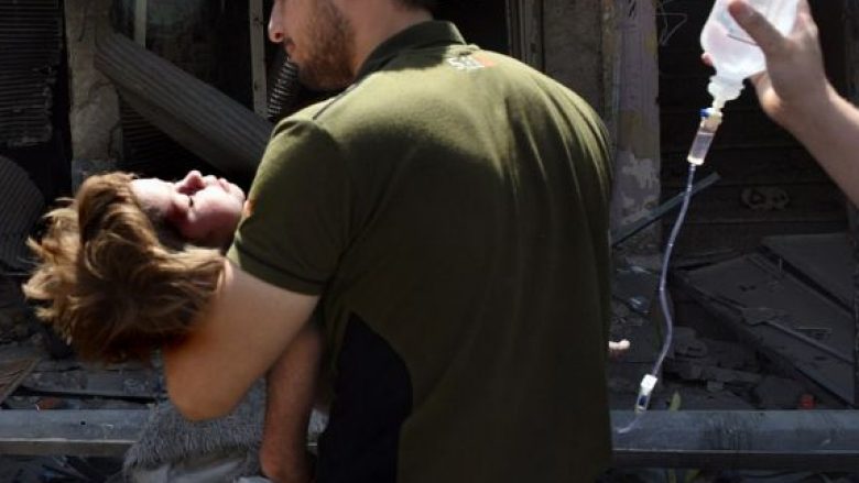 Njëri mbijetoi duke ngrënë mbeturina mishi, tjetri u gjet duke qarë – jetimët që la pas ISIS duke u zvarritur mes rrënojave (Foto,+16)