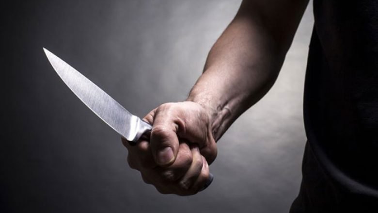 Kallëzim penal për qytetarin e Ohrit, ka sulmuar me thikë nënën e tij