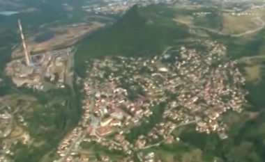 Serbët ndërtojnë dy objekte në Lagjen e Boshnjakëve, shqiptarët vazhdojnë të pengohen te Kroi i Vitakut (Video)