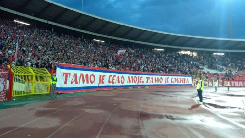 Tifozët e Crvena Zvezdas assesi ta pranojnë realitetin, merren përsëri me Kosovën (Foto)