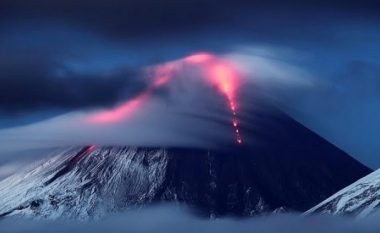 Shpërthen vullkani më i madh në Rusi