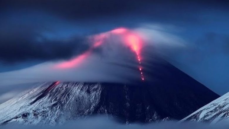 Shpërthen vullkani më i madh në Rusi