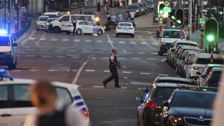 Bruksel, policia belge hap zjarr në drejtim të një veture të mbushur me eksploziv