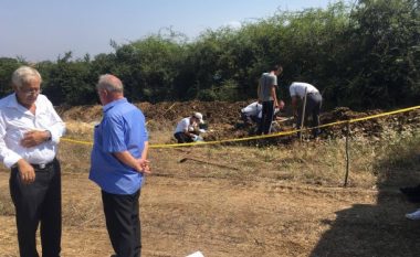 Fillojnë gërmimet në Gllarevë, një javë më parë u gjetën eshtra në këtë lokacion (Foto)