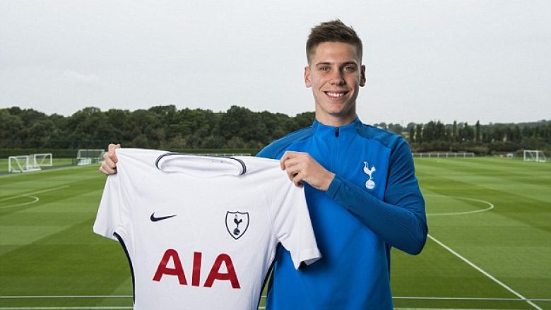 Zyrtare: Tottenhami nënshkruan me Foyth nga Estudiantes