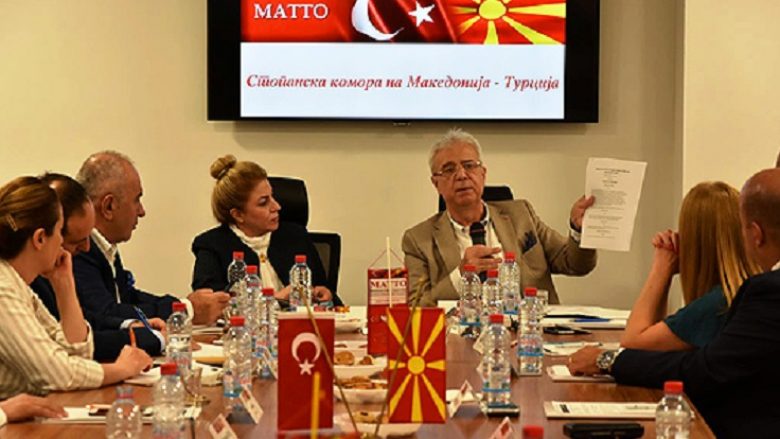 Qasje të barabartë dhe politikë transparente për investitorët në Maqedoni