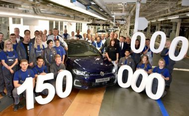 Brenda tetë dekadash Volkswagen ka prodhuar 150 milionë vetura (Video)