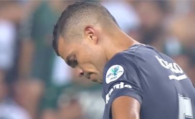 Pepe shkaktoi penallti në minutën e 90-të dhe kështu Besiktasi humbi titullin (Video)