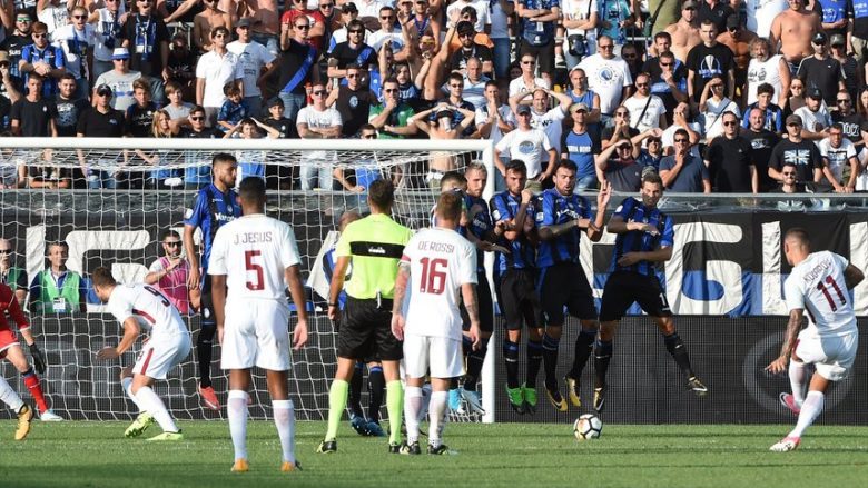 Roma fiton me shumë vështirësi ndaj Atalantas së Berishës (Video)