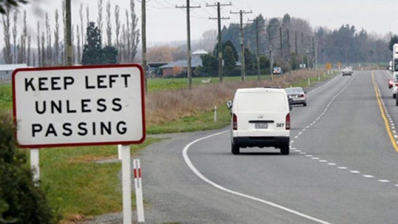 Dënime për shoferët që vozisin ngadalë, në shiritin për ngasje të shpejta (Foto)