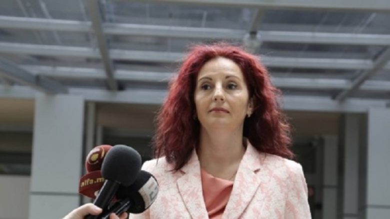 Aleksandrova: PSP dhe LSDM bëjnë presion që “bombat” të pranohen si dëshmi