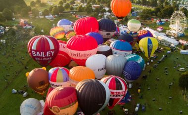 Fillon festivali më i madh evropian i balonave (Foto)
