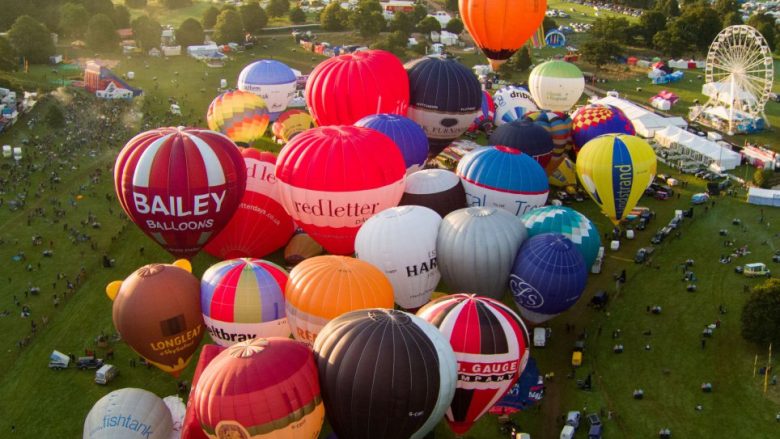 Fillon festivali më i madh evropian i balonave (Foto)