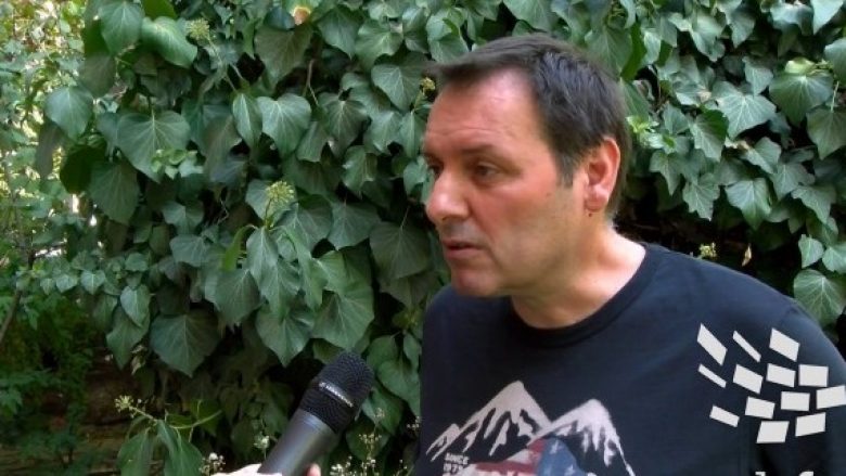 Edhe artistët kundër Gruevskit (Video)