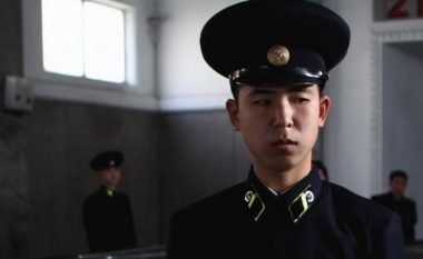 Koreja Veriore bën gati 3,5 milionë vullnetarë për ushtri