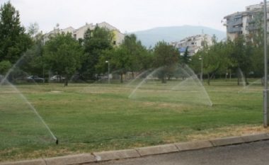 Komuna Aerodrom: Dyshojmë te opozita për shkatërrimin e sistemit për ujitje nëpër parqet e qytetit