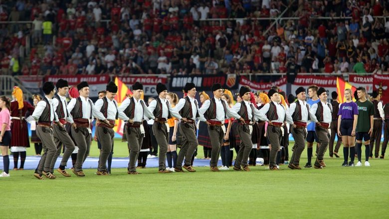 Maqedonia i tregoi botës ”recetën” e diskriminimit ndaj shqiptarëve (Foto/Video)