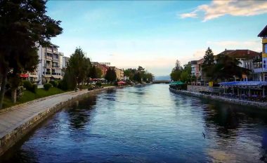 Nuk ka investime në zonën industriale ndërmjet Strugës dhe Ohrit