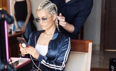 Bebe Rexha duket joshëse dhe atraktive edhe kur është me tuta (Foto)