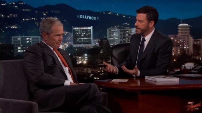 George W. Bush pyetet për UFO-t, dëgjojeni çka thotë (Video)