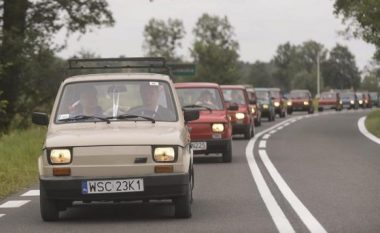 Mbahet parada e “Fiatit polak”, synohet rekordi Guinnes