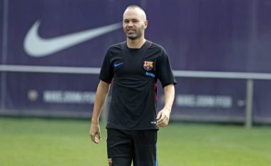 Iniesta nuk stërvit në prag të ‘El Clasicos’, mediat aludojnë në largimin e tij sikurse në ‘rastin Neymar’ (Foto)  