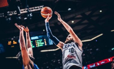 Eurobasket, Italia e shkatërron Izraelin