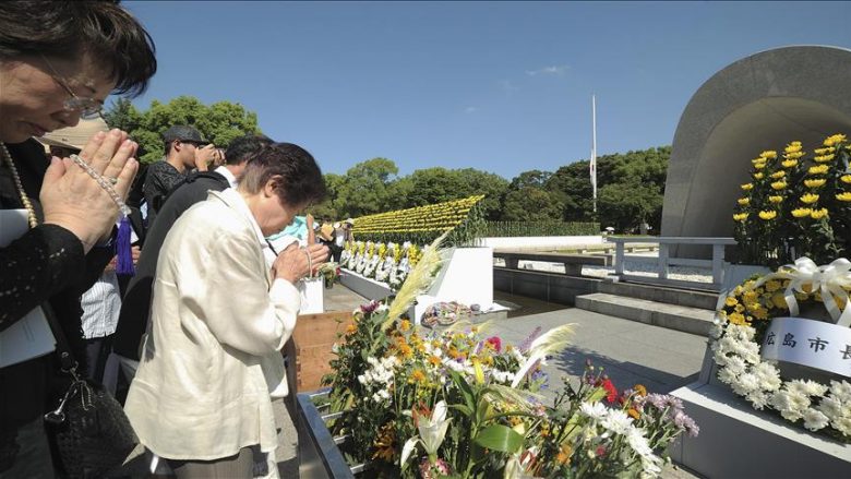 Japonia shënon 72-vjetorin e sulmit bërthamor në Hiroshimë
