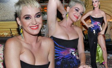 Katy Perry vë në pah këmbët e tonifikuara (Foto)