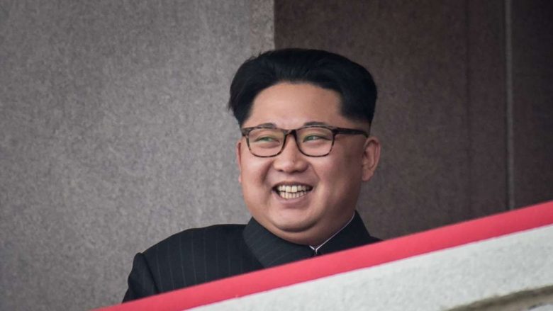 Është lindur më 8 janar, por askush nuk e di se në cilin vit – ky është njëri nga tri sekretet e Kim Jong-un!