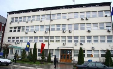 Keqpërdori pozitën, dënohet punonjësi i Komunës së Gjakovës