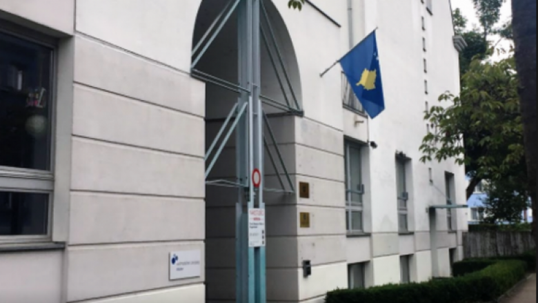 Sulmohet Konsullata e Kosovës në Cyrih