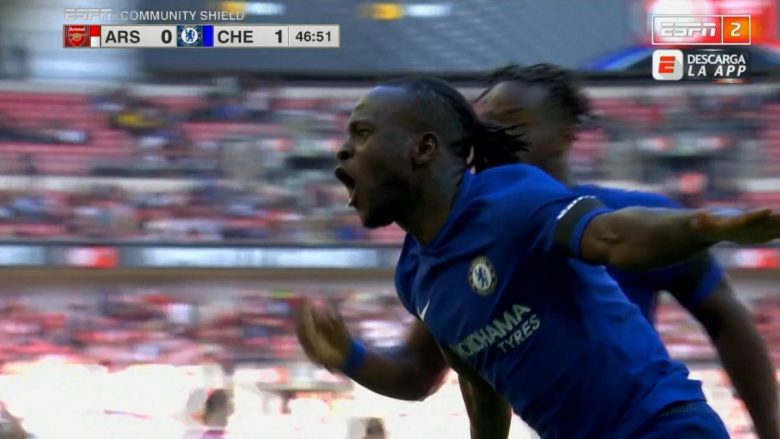 Moses kalon Chelsean në epërsi ndaj Arsenalit në Superkupën e Anglisë (Video)