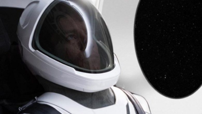 Musk prezanton për herë të parë kostumin hapësinor që po zhvillon