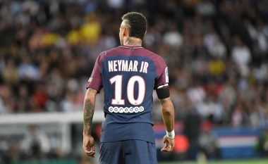 Barcelona ofron 80 milionë euro plus Coutinhon për Neymarin