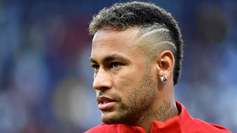 Neymar bën kundër padi për Barcelonën