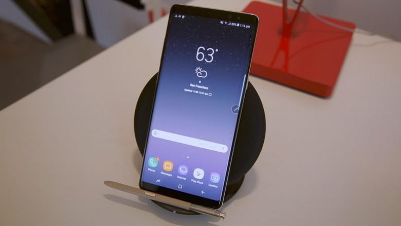 Samsung synon shitjen e 700 mijë njësive të Note 8 për një muaj në vendlindje