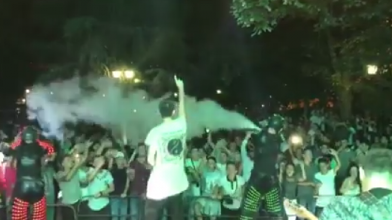 NRG band me atmosferë impozante në Shkup (Video)