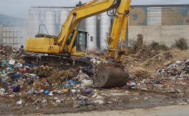 Fillon pastrimi i deponisë së egër në Tetovë (Foto)