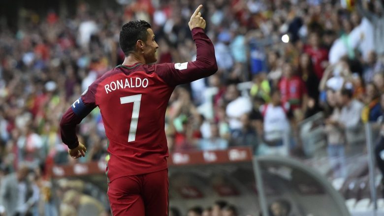 Ronaldo kompleton het-trikun me Portugalinë (Video)