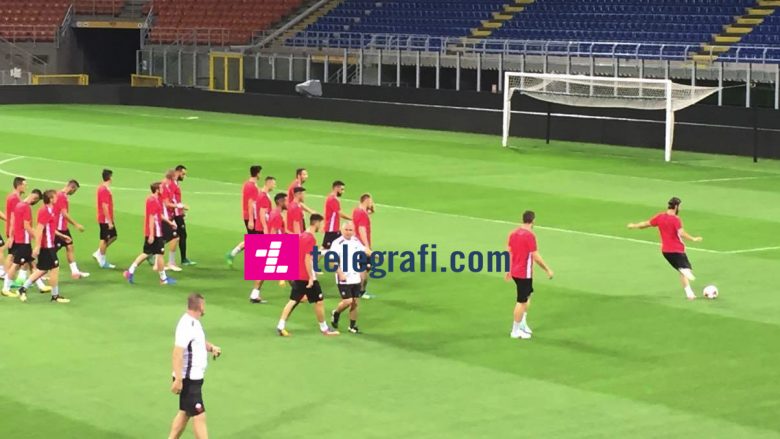 Seanca stërvitore: Shkëndija përgatit taktikat e lojës për ndeshjen kundër Milanit (Foto/Video)